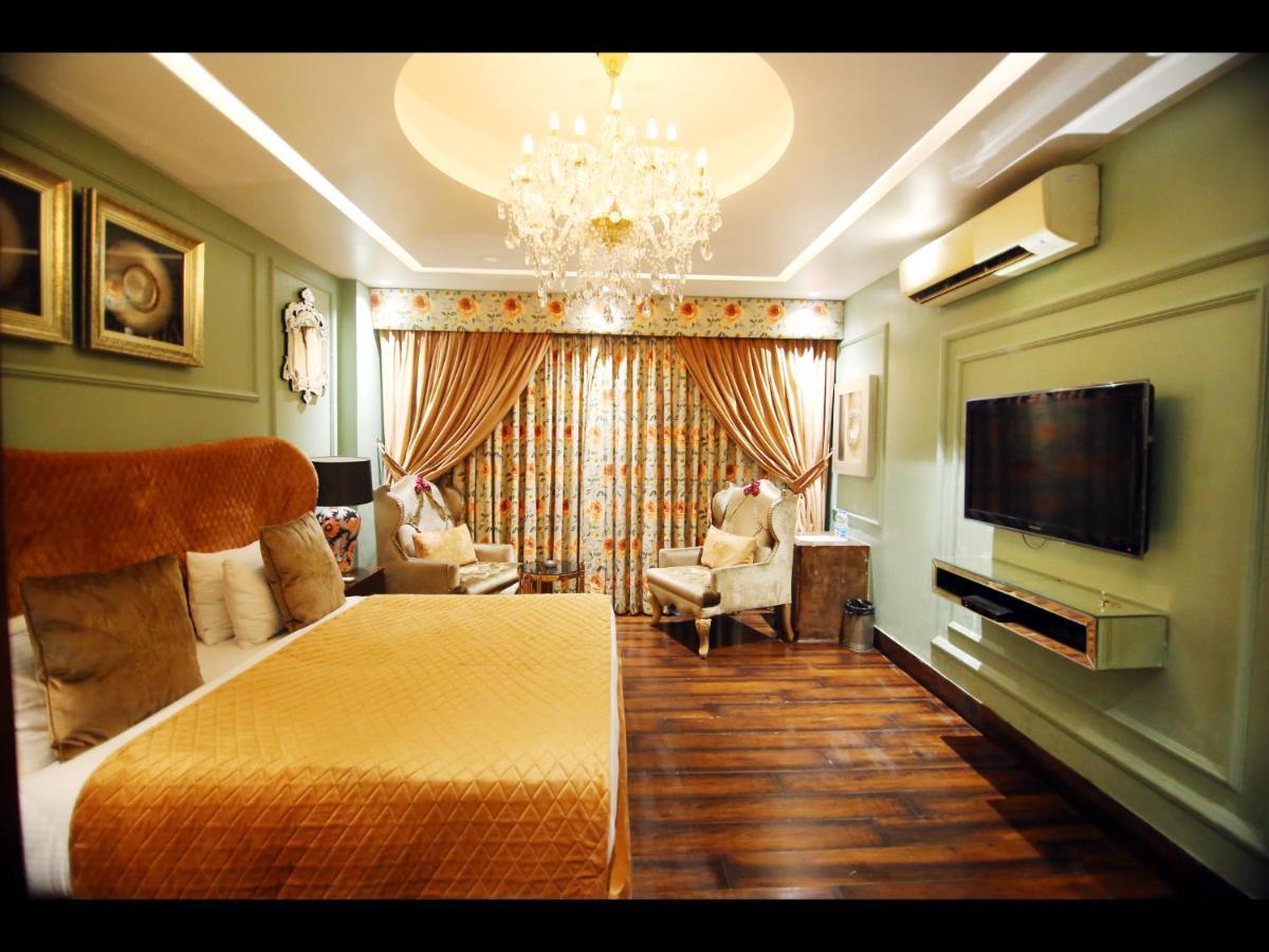 Ivy House Bed & Breakfast Delhi  Exterior photo