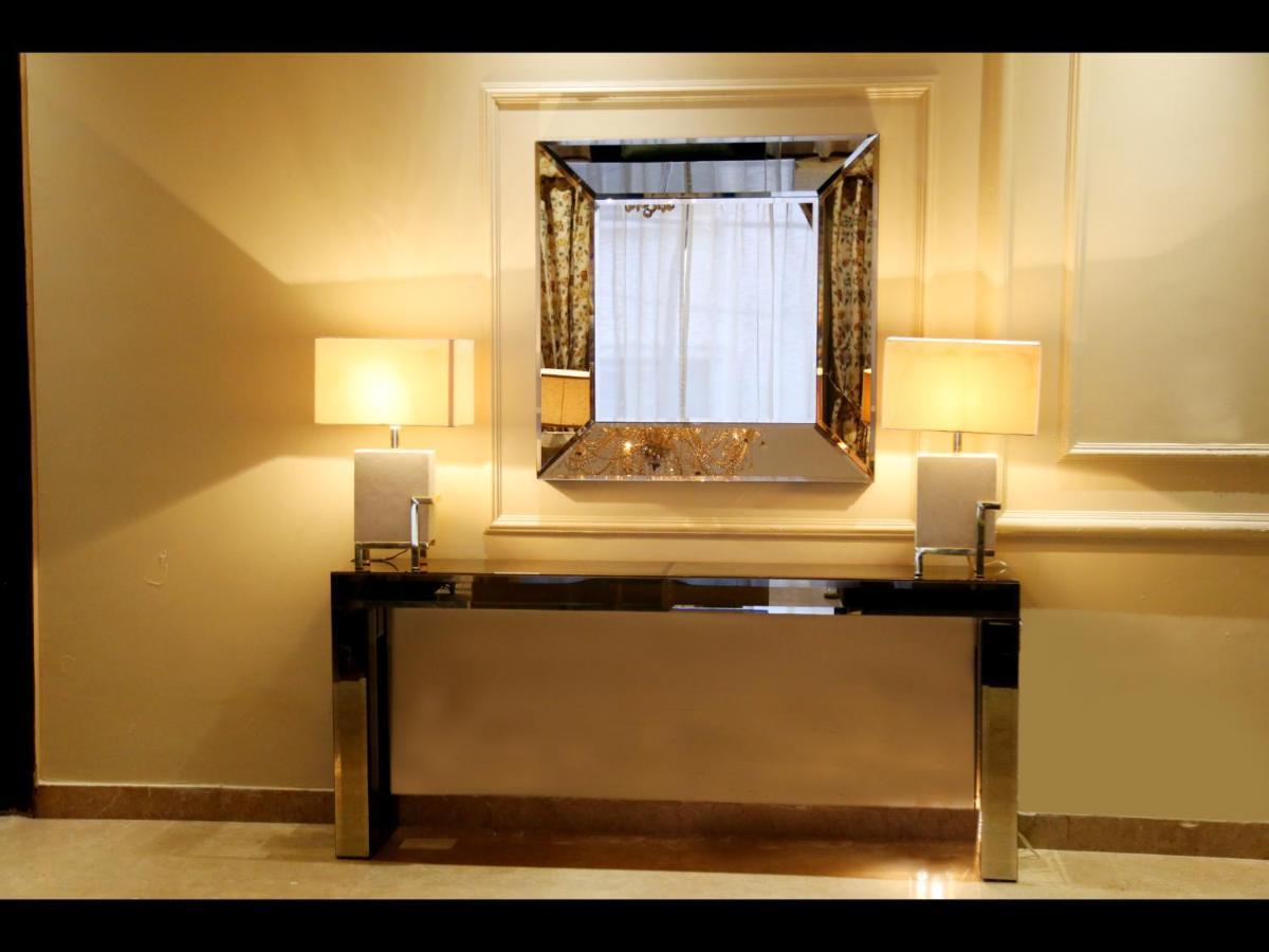 Ivy House Bed & Breakfast Delhi  Exterior photo